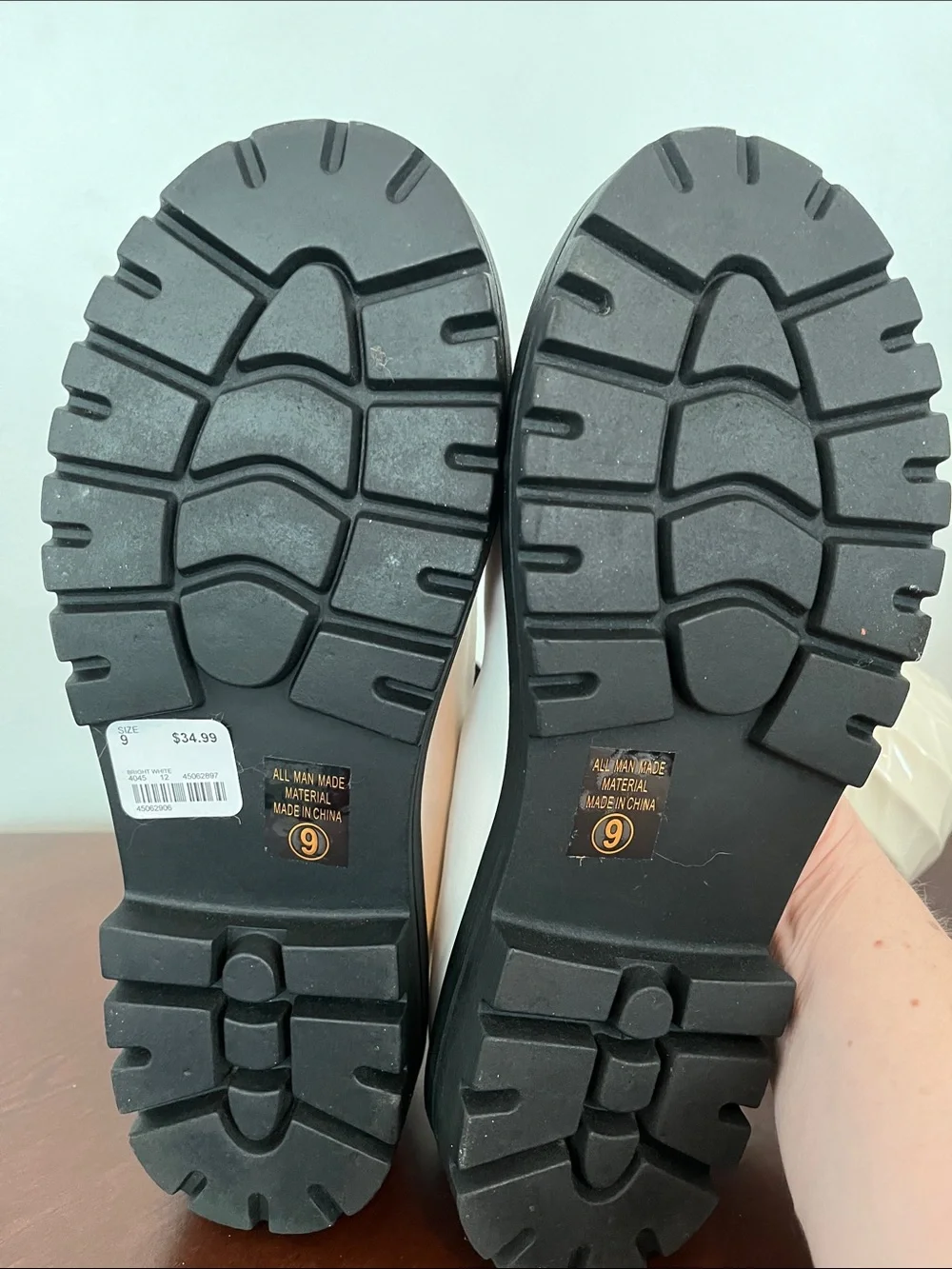 NWT Soda White T-Strap Mary Jane Platform Shoes with Black Sole